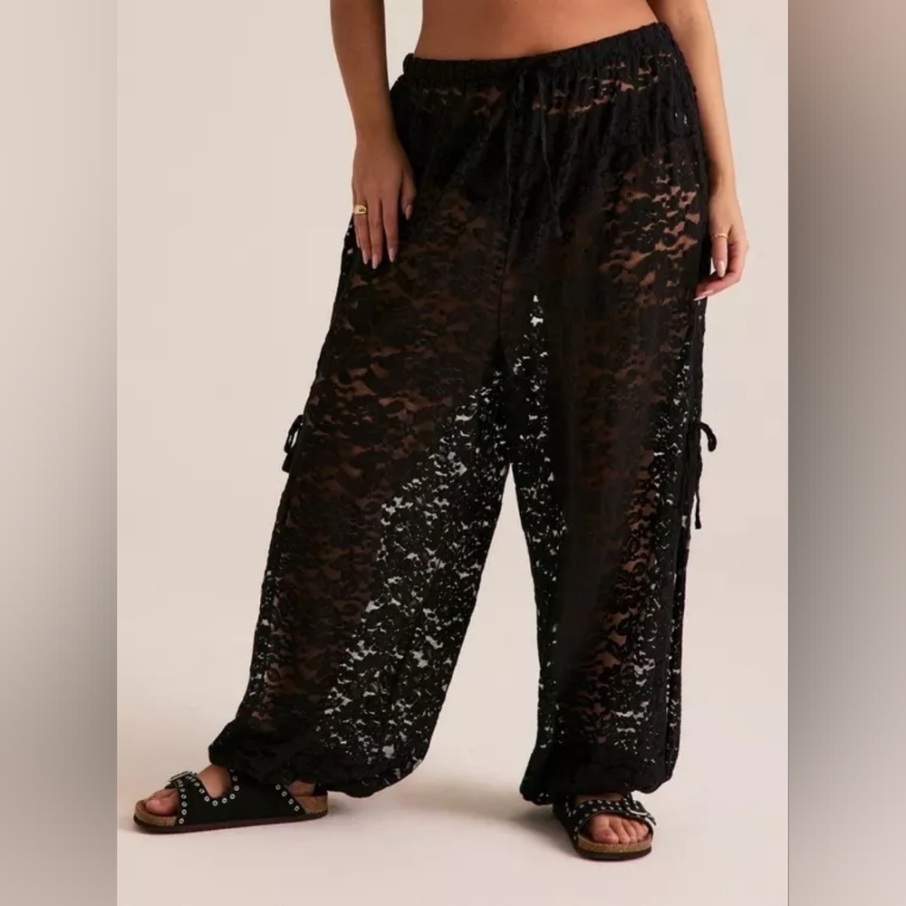 Torrid Black Festi Tie Detail Lace Jogger Flowy Pants Size 1X Short Nwt